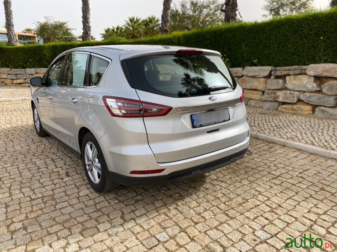 2017' Ford S-Max photo #3