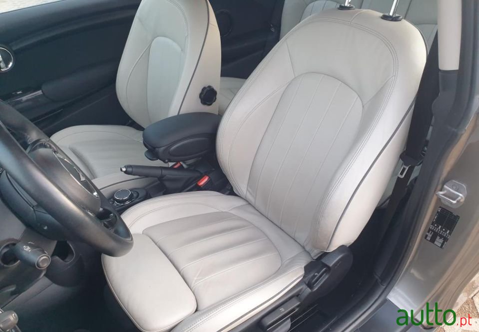 2016' MINI Cooper photo #4