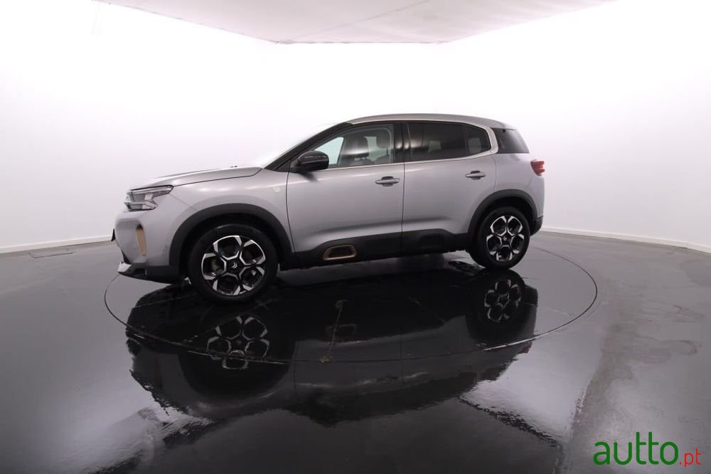 2023' Citroen C5 Aircross photo #2