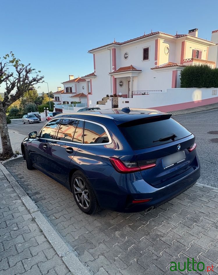 2020' BMW Série 3 D photo #3