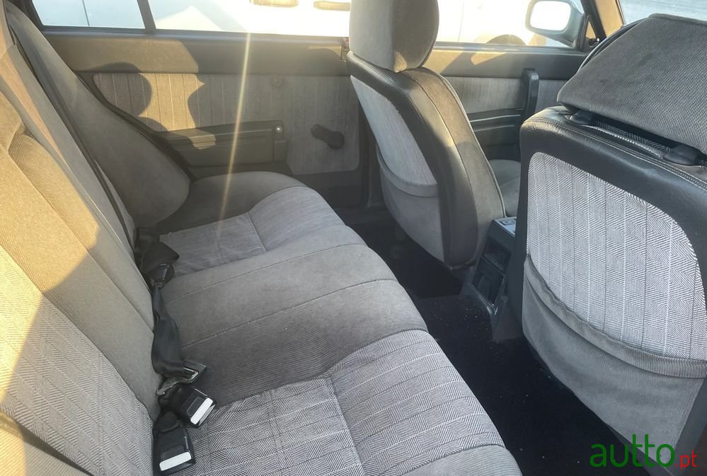 1991' Alfa Romeo 75 1.6 I.E. Trofeo photo #3