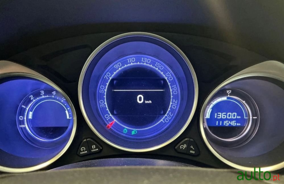2018' DS Automobiles Ds4 photo #3