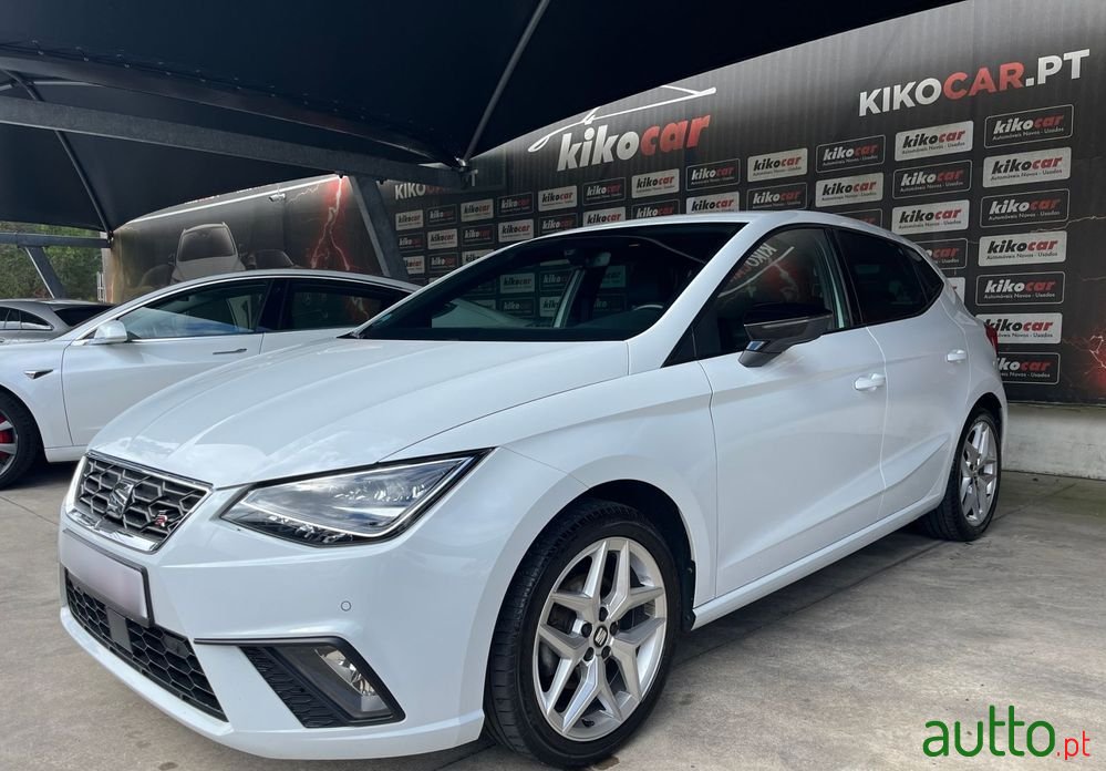 2021' SEAT Ibiza 1.0 Tsi Fr photo #3