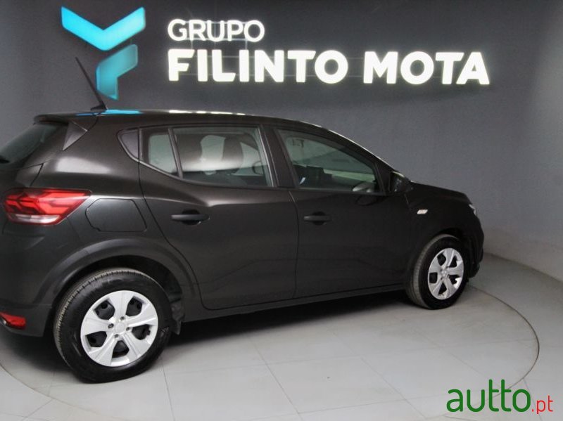 2023' Dacia Sandero 1.0 Sce Essential photo #2