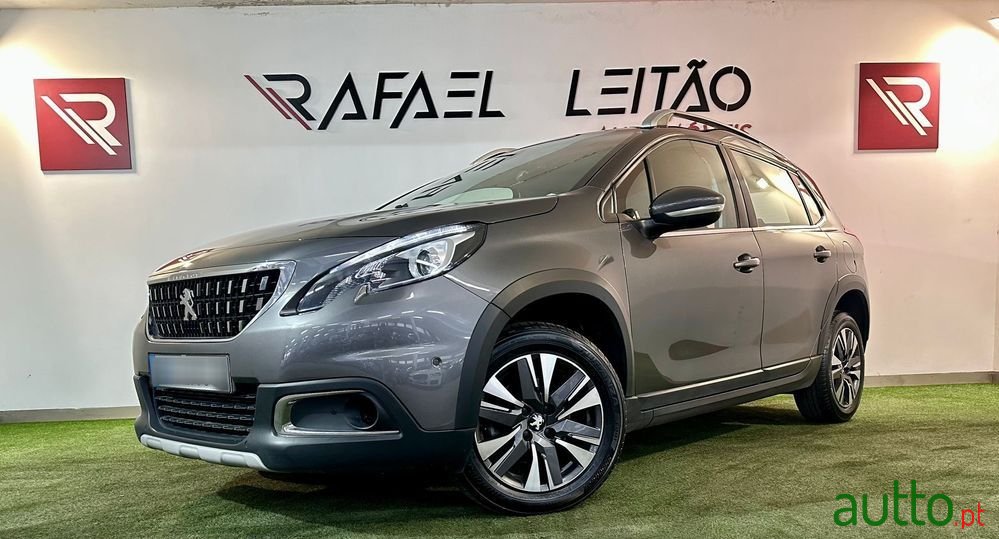 2019' Peugeot 2008 photo #1