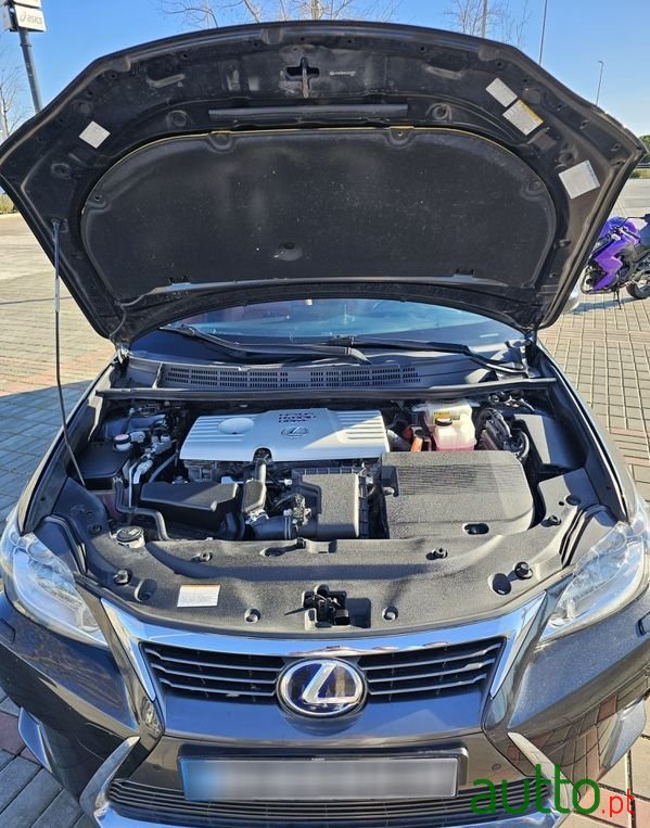 2015' Lexus CT 200h Sport Edition photo #6