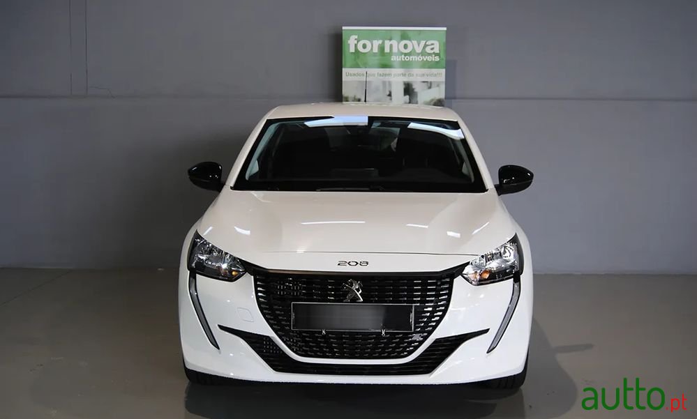 2022' Peugeot 208 photo #2