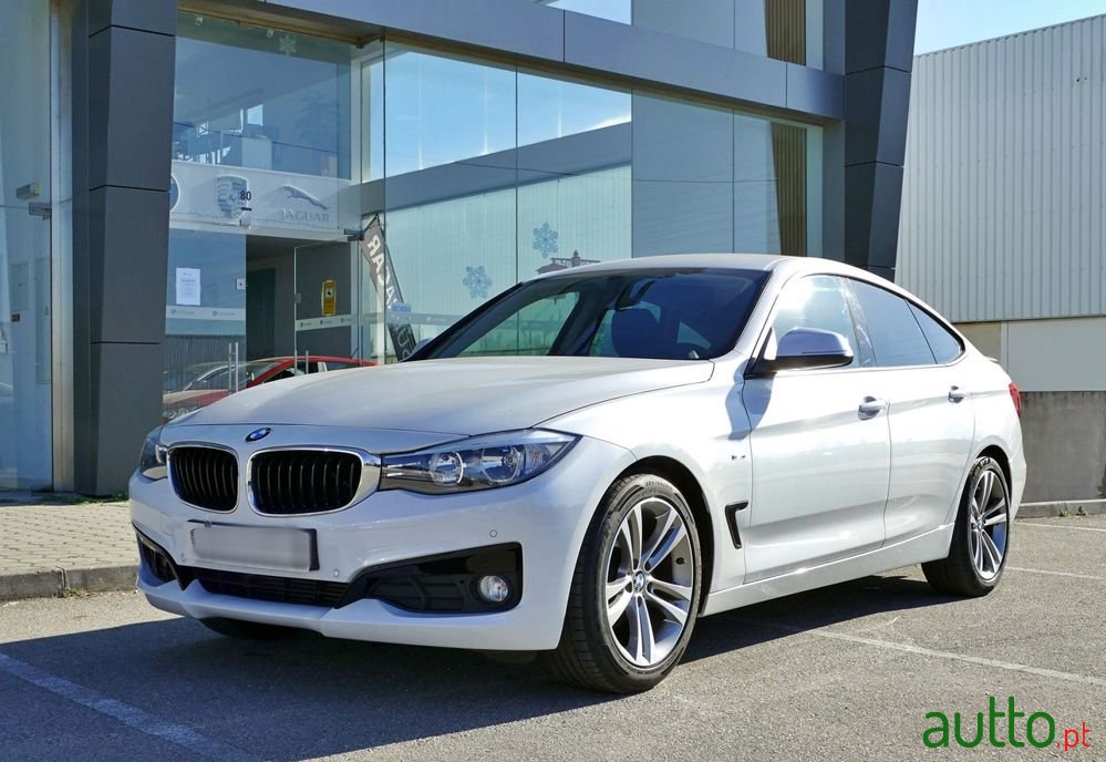 2014' BMW Série 3 D Line Sport photo #1