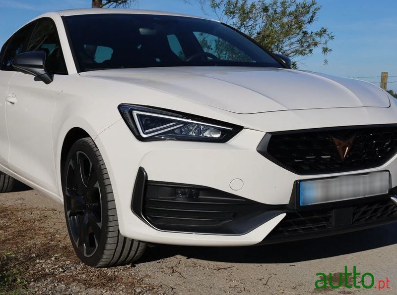 2021' Cupra Leon 1.4 E-Hybrid Dsg photo #3