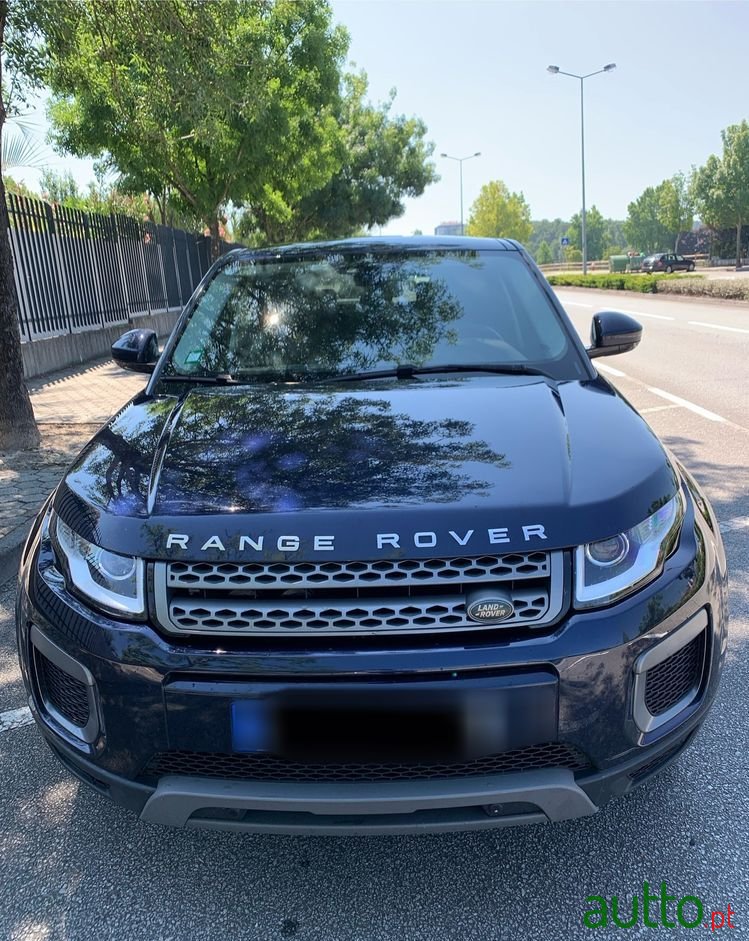 2018' Land Rover Range Rover Evoque photo #2