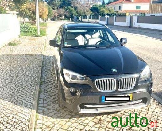 2009' BMW X1 23D photo #3