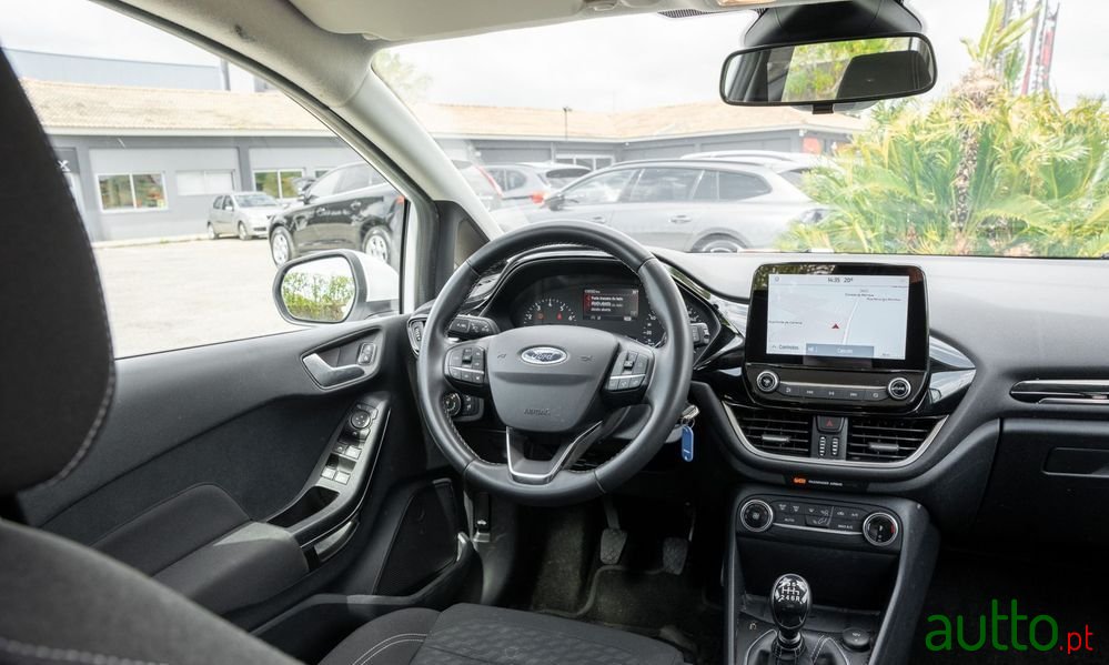 2022' Ford Fiesta photo #6