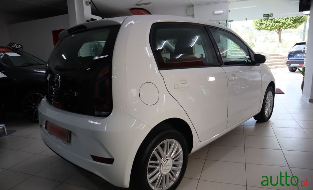 2023' Volkswagen Up! 1.0 Move photo #4