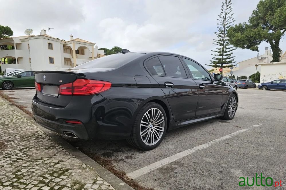 2018' BMW Série 5 D Pack M Auto photo #3