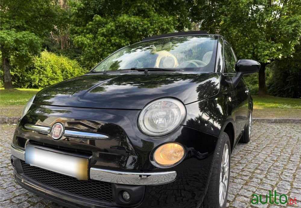 2010' Fiat 500C photo #3
