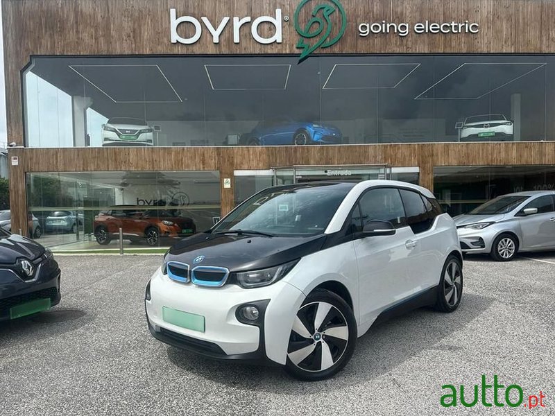 2016' BMW Série I (60 Ah) photo #1