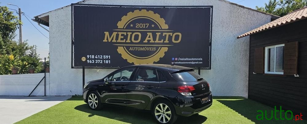 2016' Citroen C4 photo #5