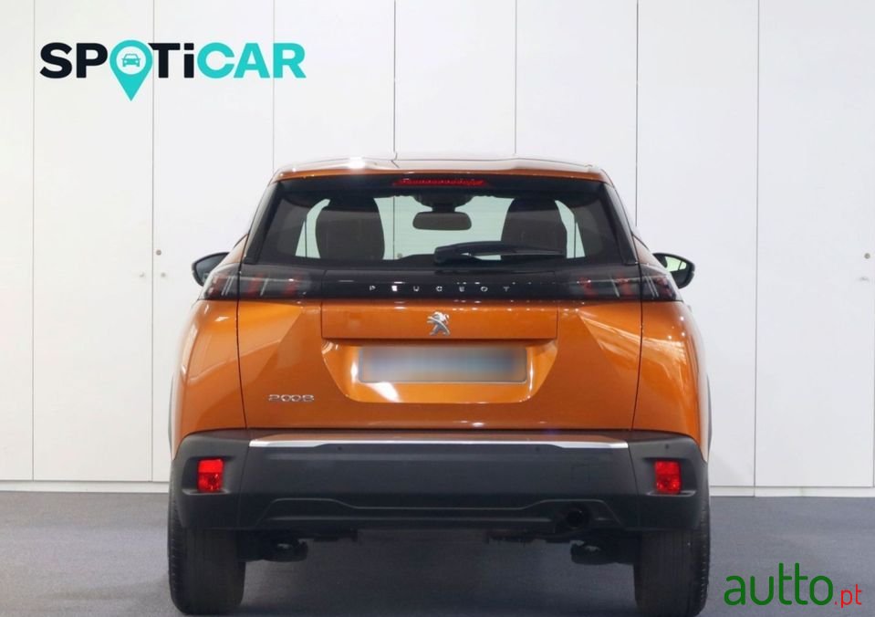 2021' Peugeot 2008 photo #5