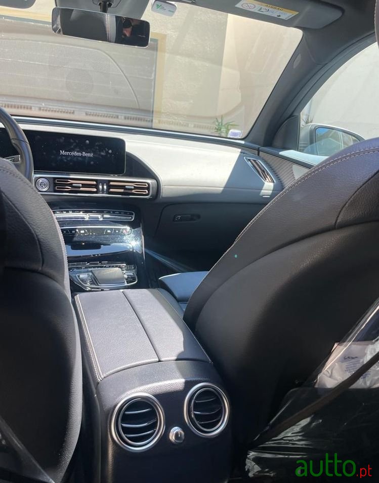 2021' Mercedes-Benz EQC 400 4Matic photo #6