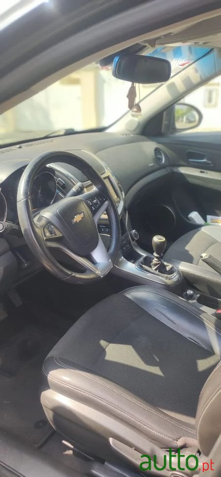 2012' Chevrolet Cruze Sw photo #5