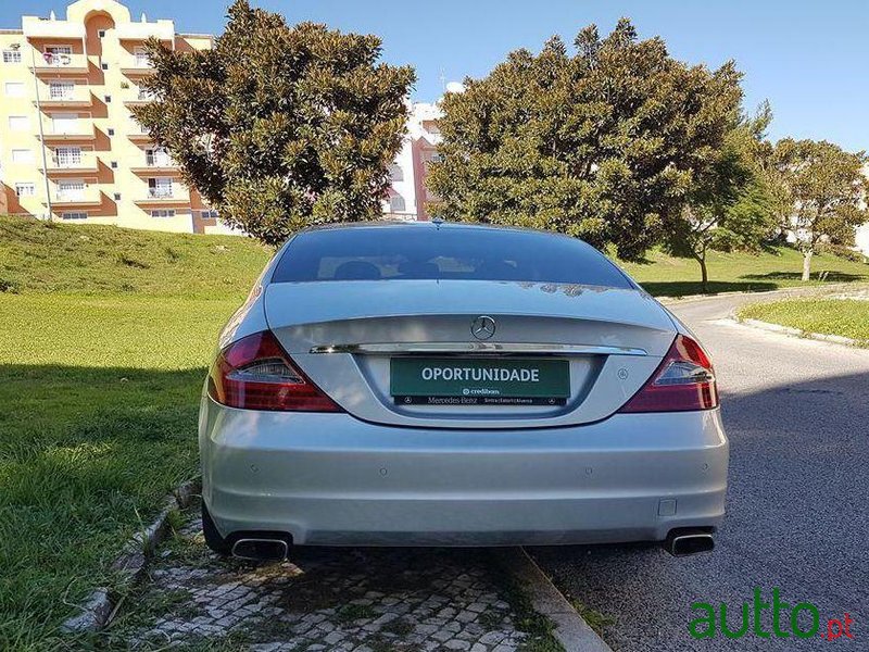 2010' Mercedes-Benz Cls-350 photo #1