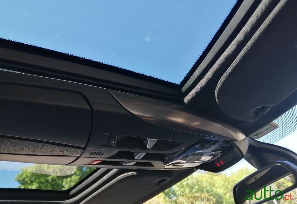 2013' Citroen DS5 photo #1