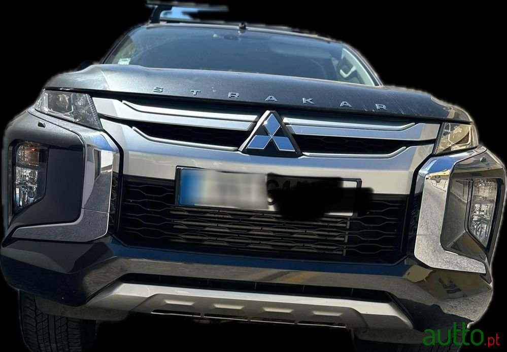 2020' Mitsubishi L200 photo #2