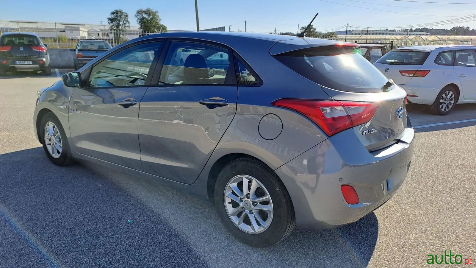 2012' Hyundai i30 photo #2