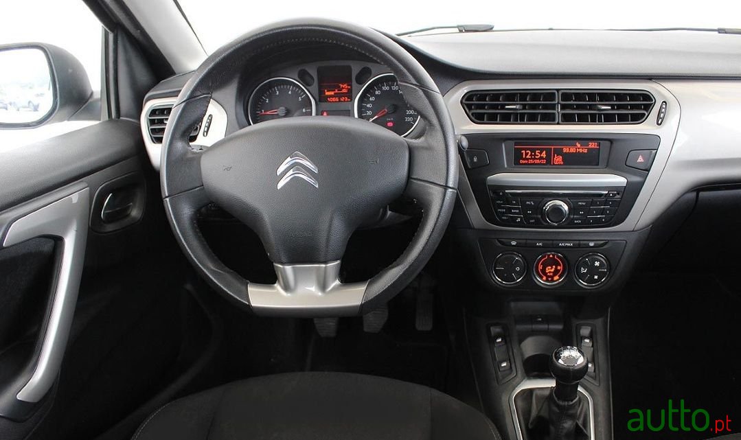 2017' Citroen C-Elysee photo #3