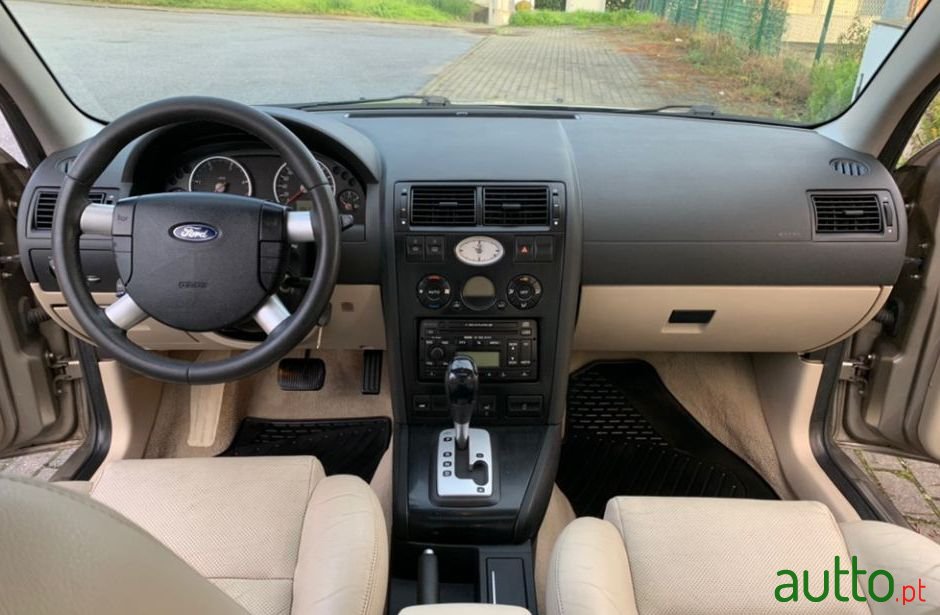 2003' Ford Mondeo photo #3