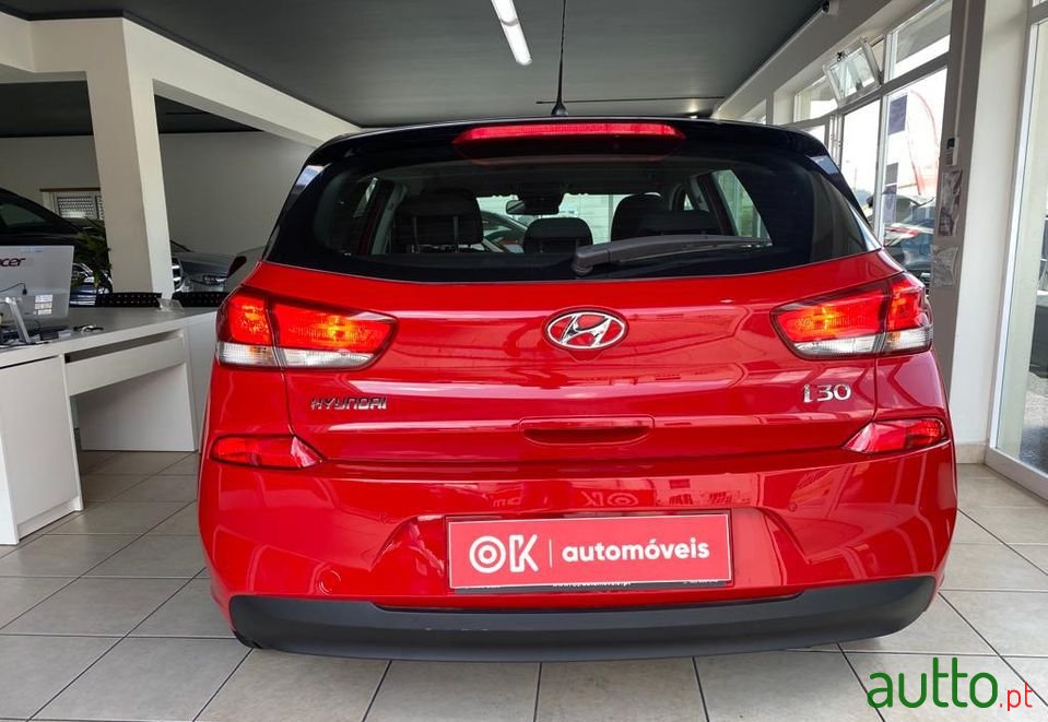 2018' Hyundai i30 Comfort photo #4