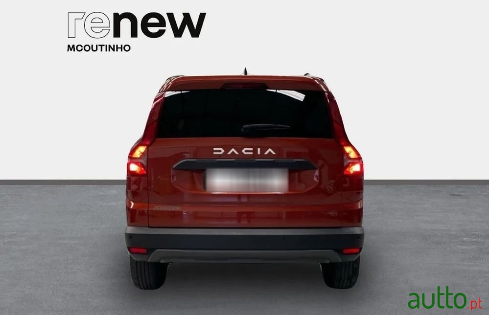 2023' Dacia Jogger photo #5