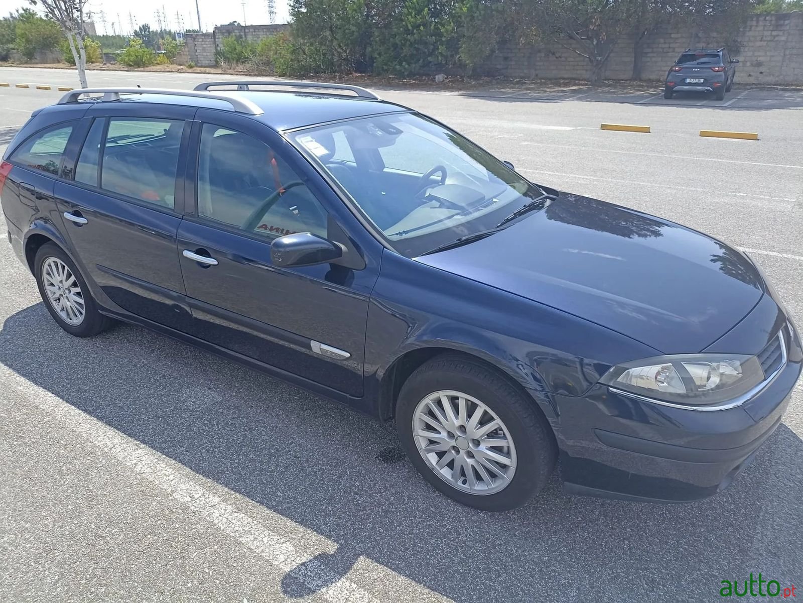 2007' Renault Laguna Break photo #4