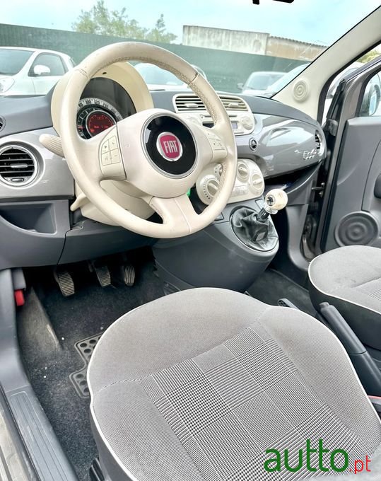 2015' Fiat 500C photo #5