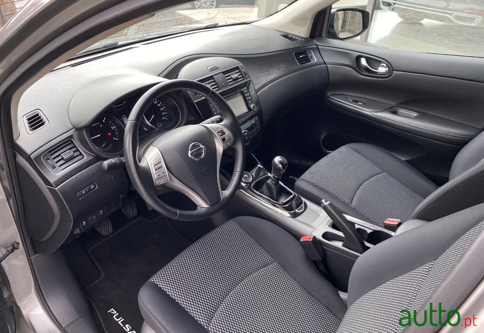 2015' Nissan Pulsar photo #6