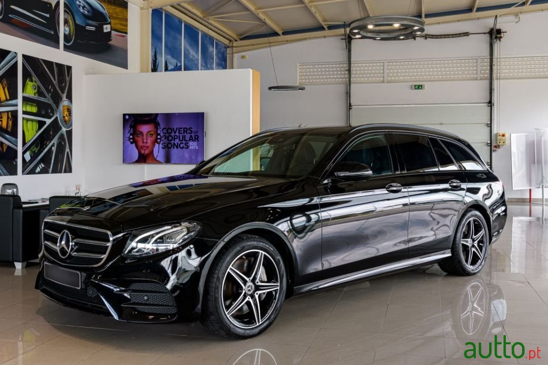 2019' Mercedes-Benz E-300 photo #1