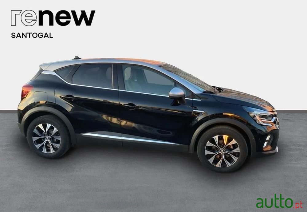 2023' Renault Captur photo #4