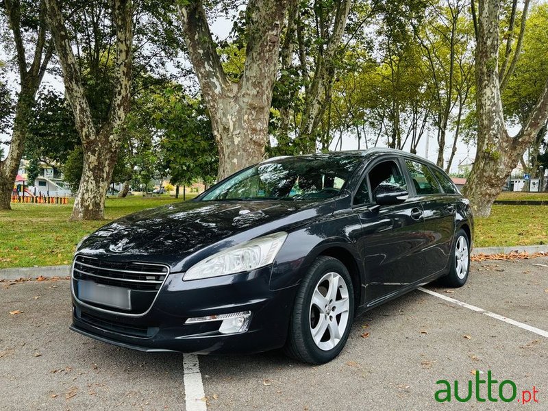 2012' Peugeot 508 Sw photo #1