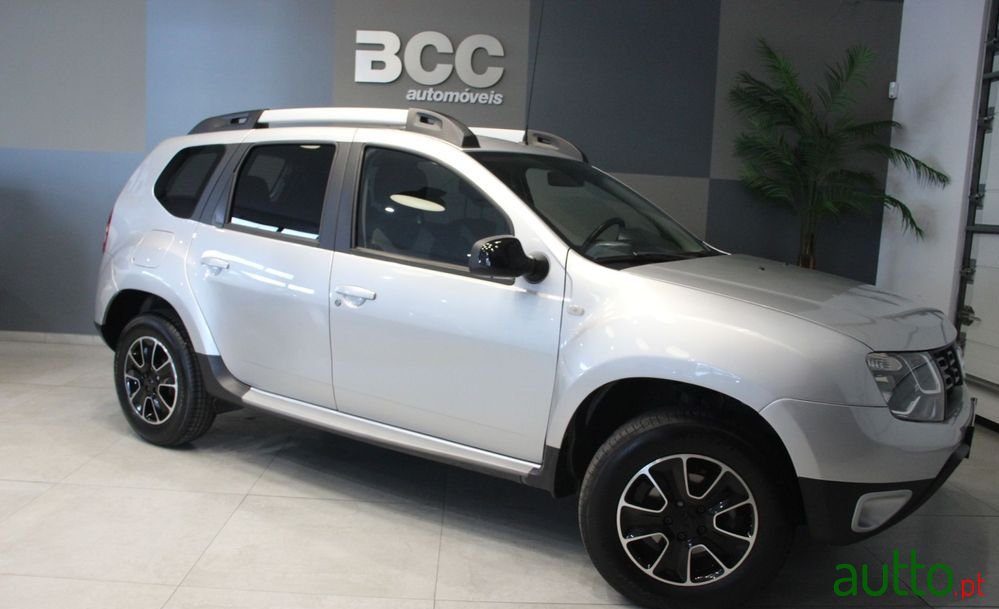 2017' Dacia Duster 1.5 Dci Prestige photo #2