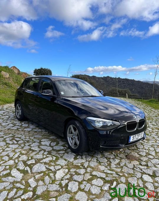 2015' BMW 116 photo #2