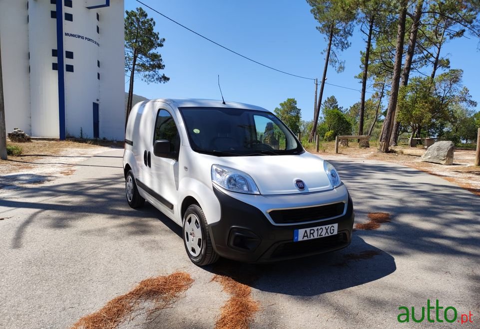 2017' Fiat Fiorino photo #1