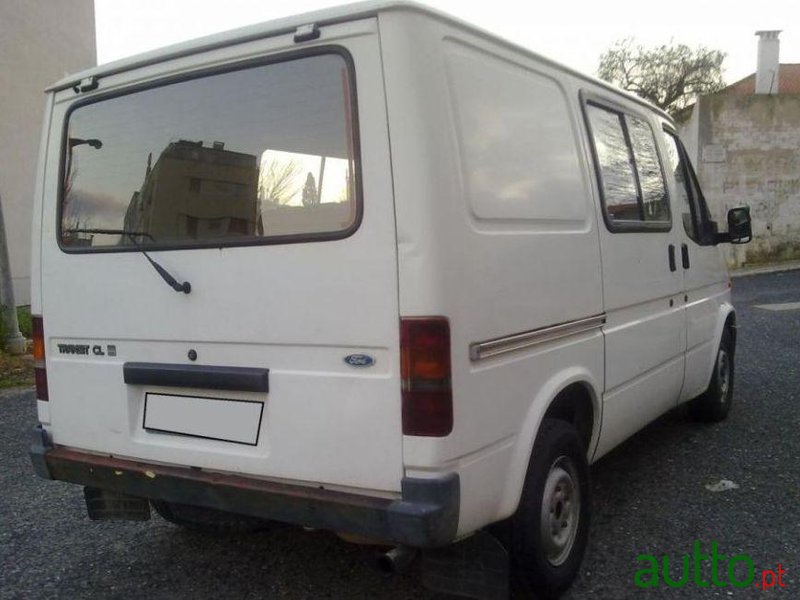 1994' Ford Transit 7 Lugares photo #1