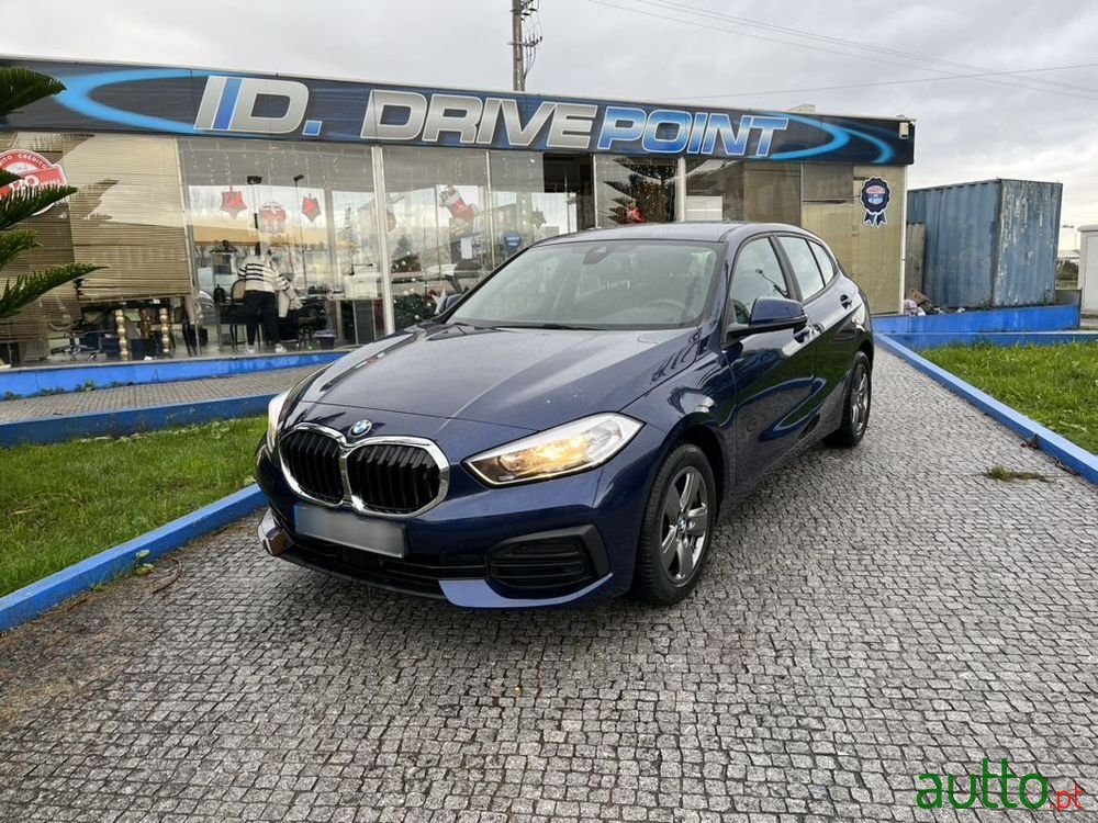 2019' BMW Série 1 D Advantage photo #2