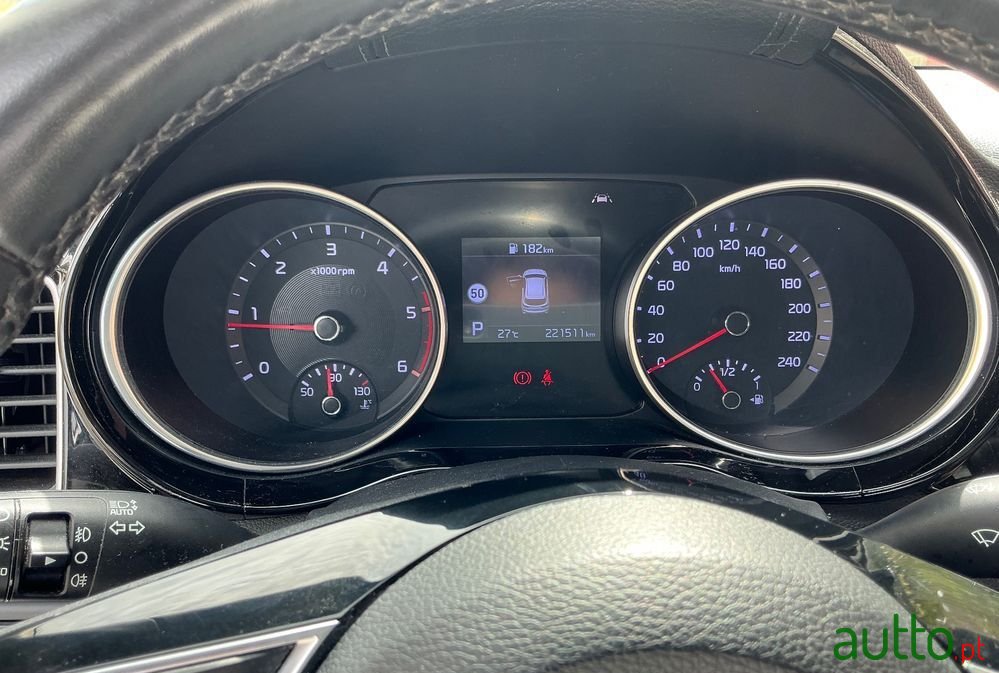 2020' Kia Ceed Sw photo #6