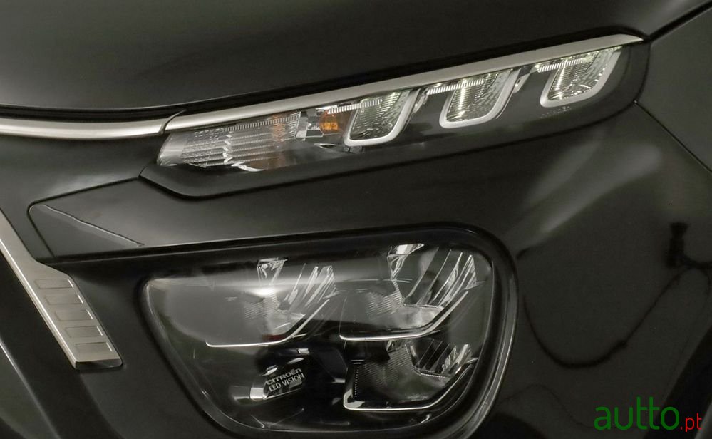 2024' Citroen C3 1.2 Puretech Plus photo #6