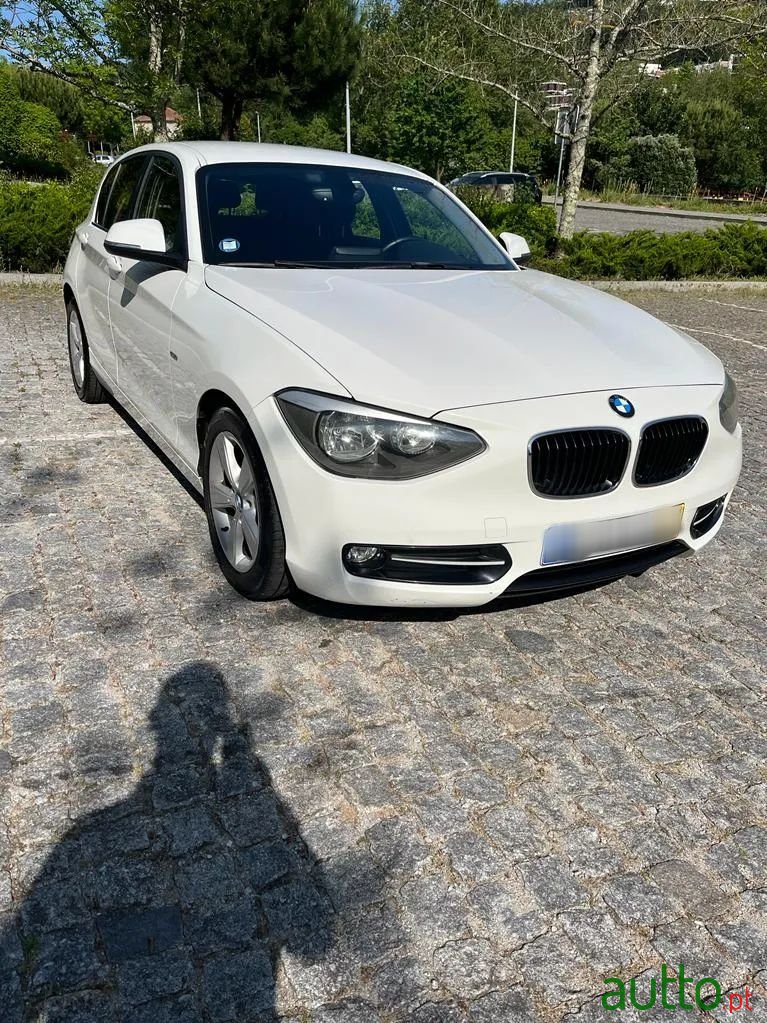 2012' BMW 116 photo #1