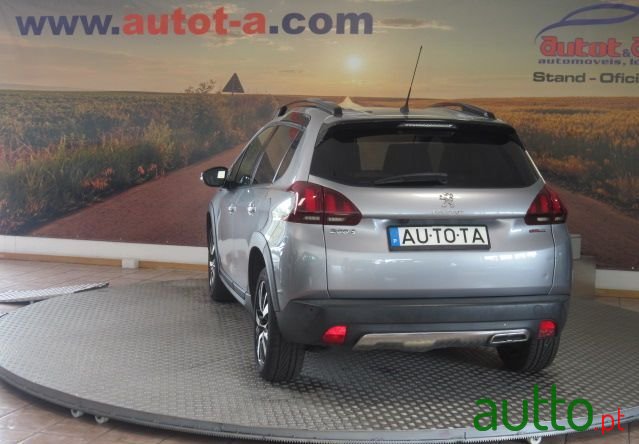 2017' Peugeot 2008 photo #4