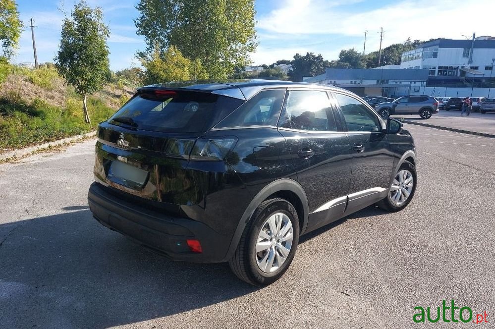 2022' Peugeot 3008 photo #4