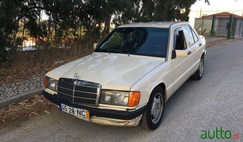 1991' Mercedes-Benz 190 2.0 photo #2