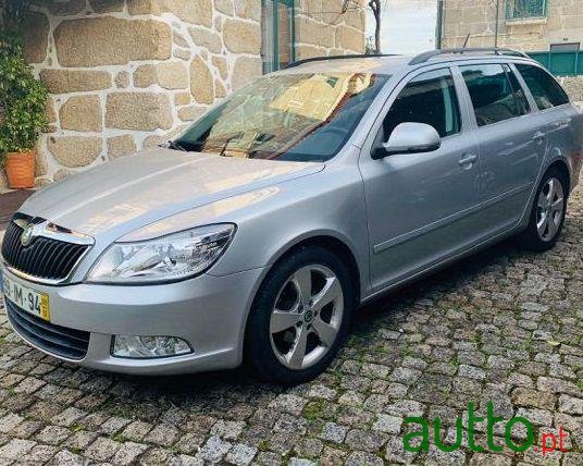 2009' Skoda Octavia Break photo #1